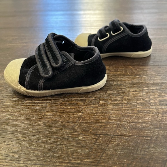 Zara Baby Shoe - Picture 3 of 9